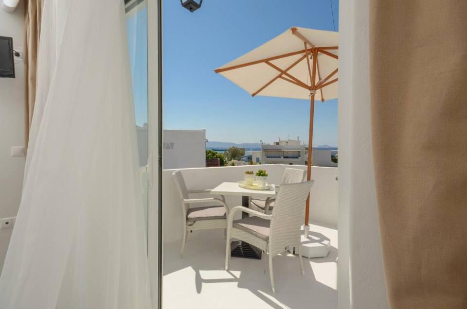 Helen Studios Naxos City Habitación foto